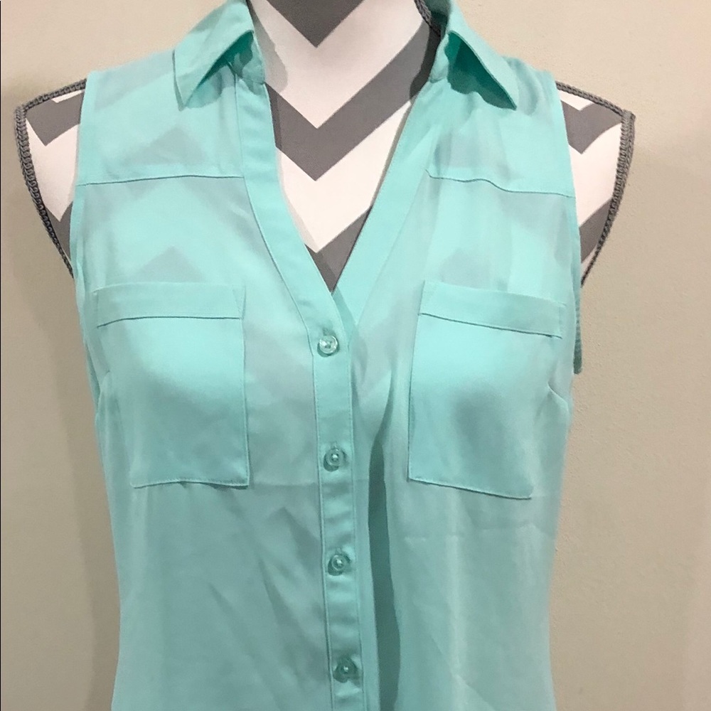 Mint sleeveless blouse